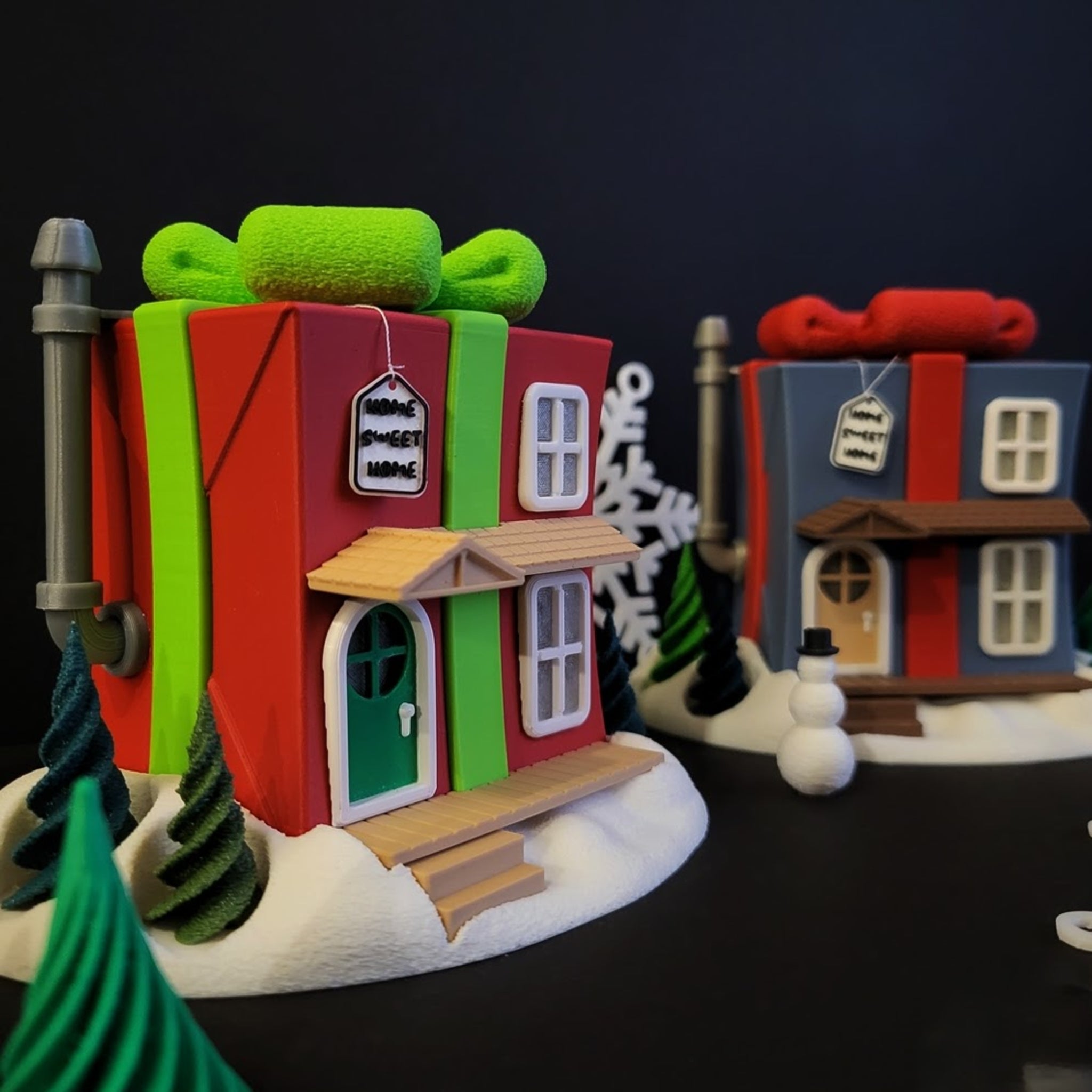 Light-Up Christmas Present Fairy House Set