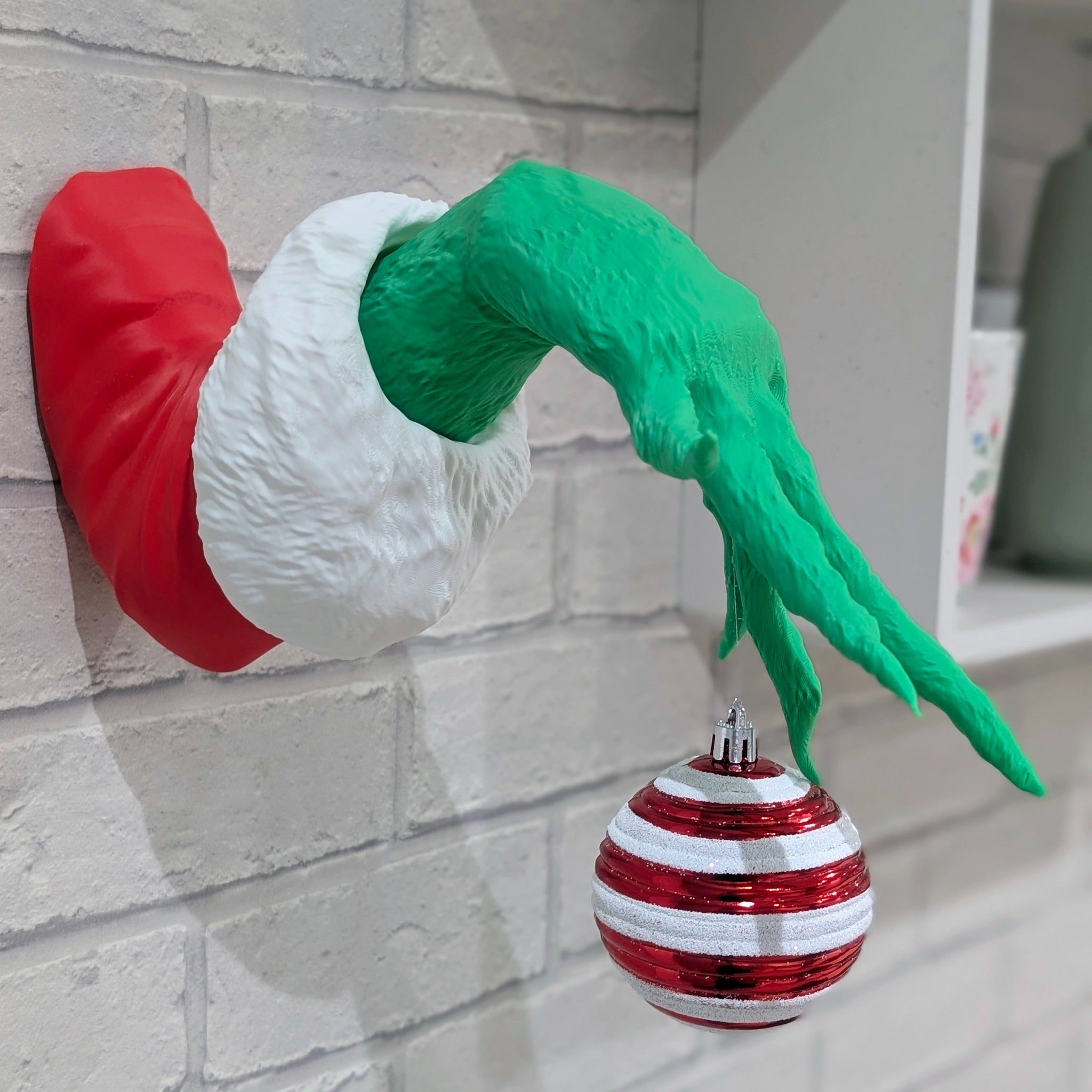 Mischievous Green Hand Wall Decoration