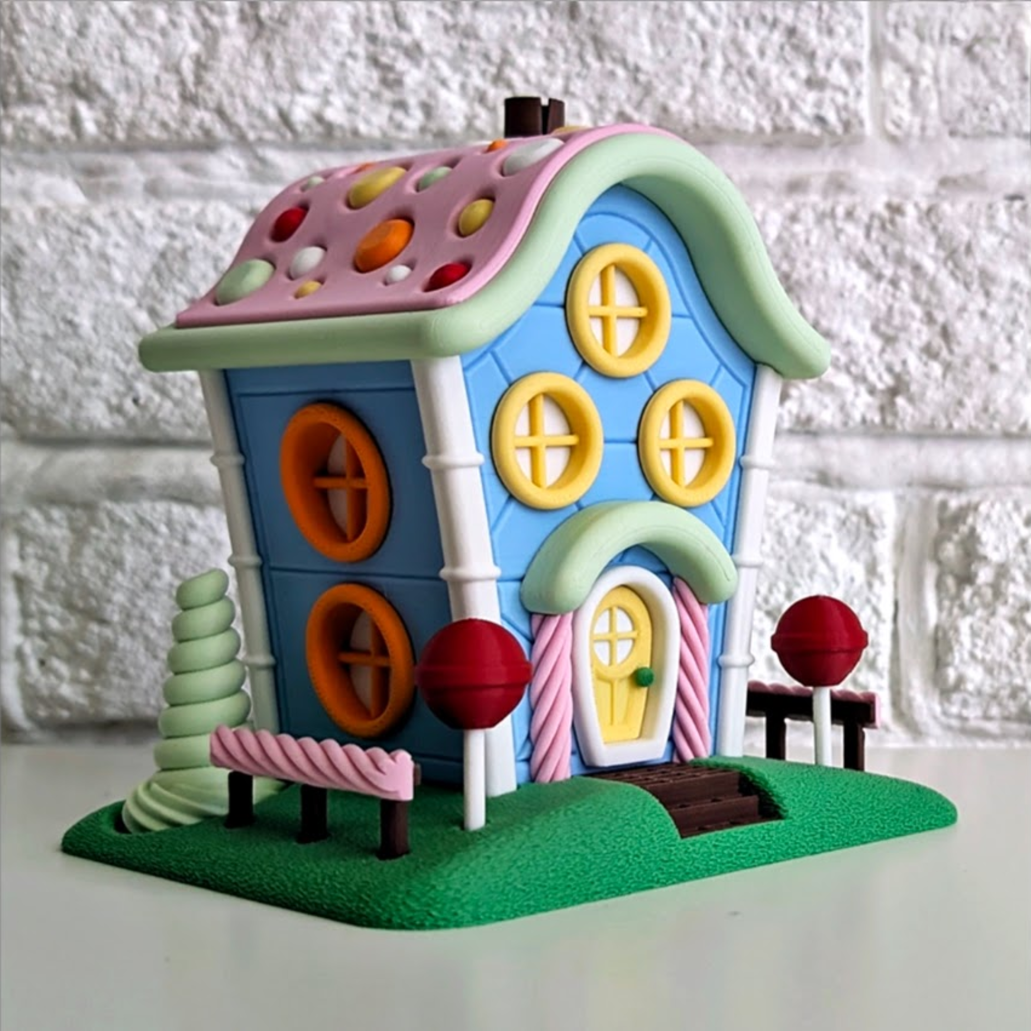 Light-Up Candy Fairy House Decor