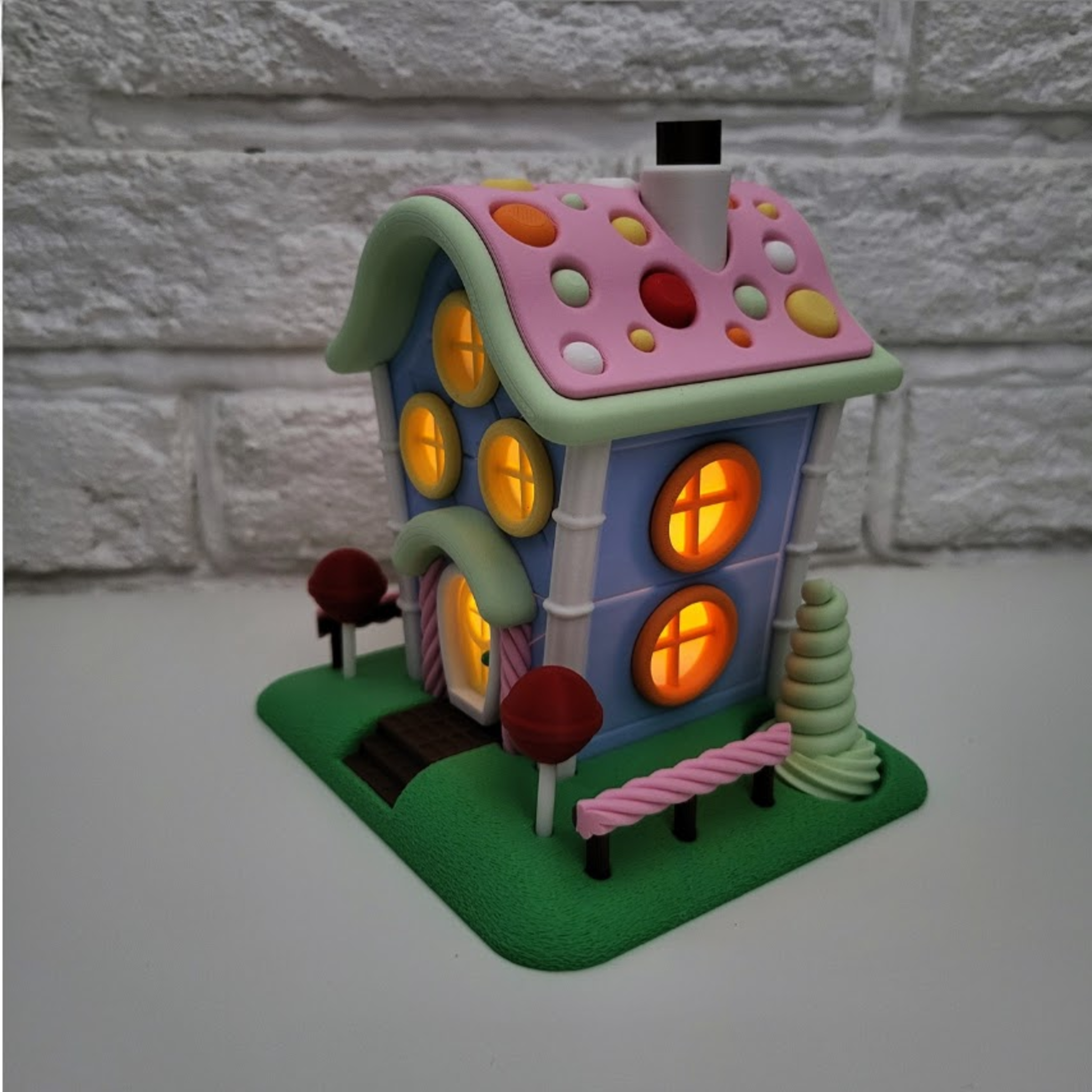 Light-Up Candy Fairy House Decor