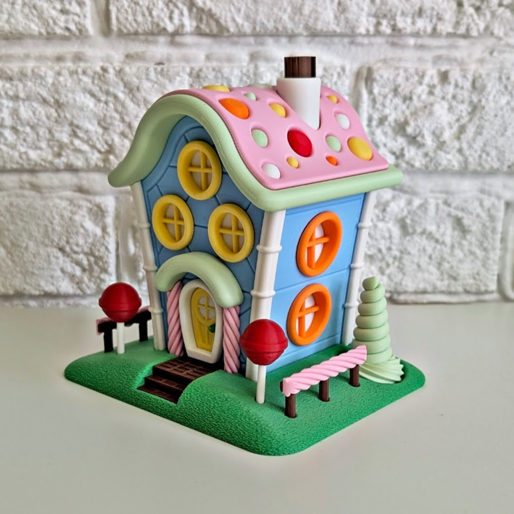 Light-Up Candy Fairy House Decor