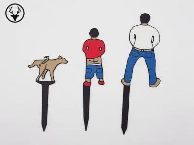 Funny plant stakes set: cheeky 'watering' decor for houseplants