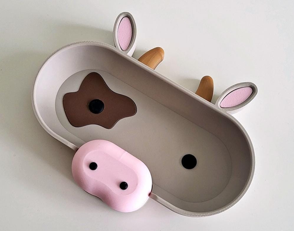 3d printed cow glasses holder: farmhouse desk organizer & trinket dish