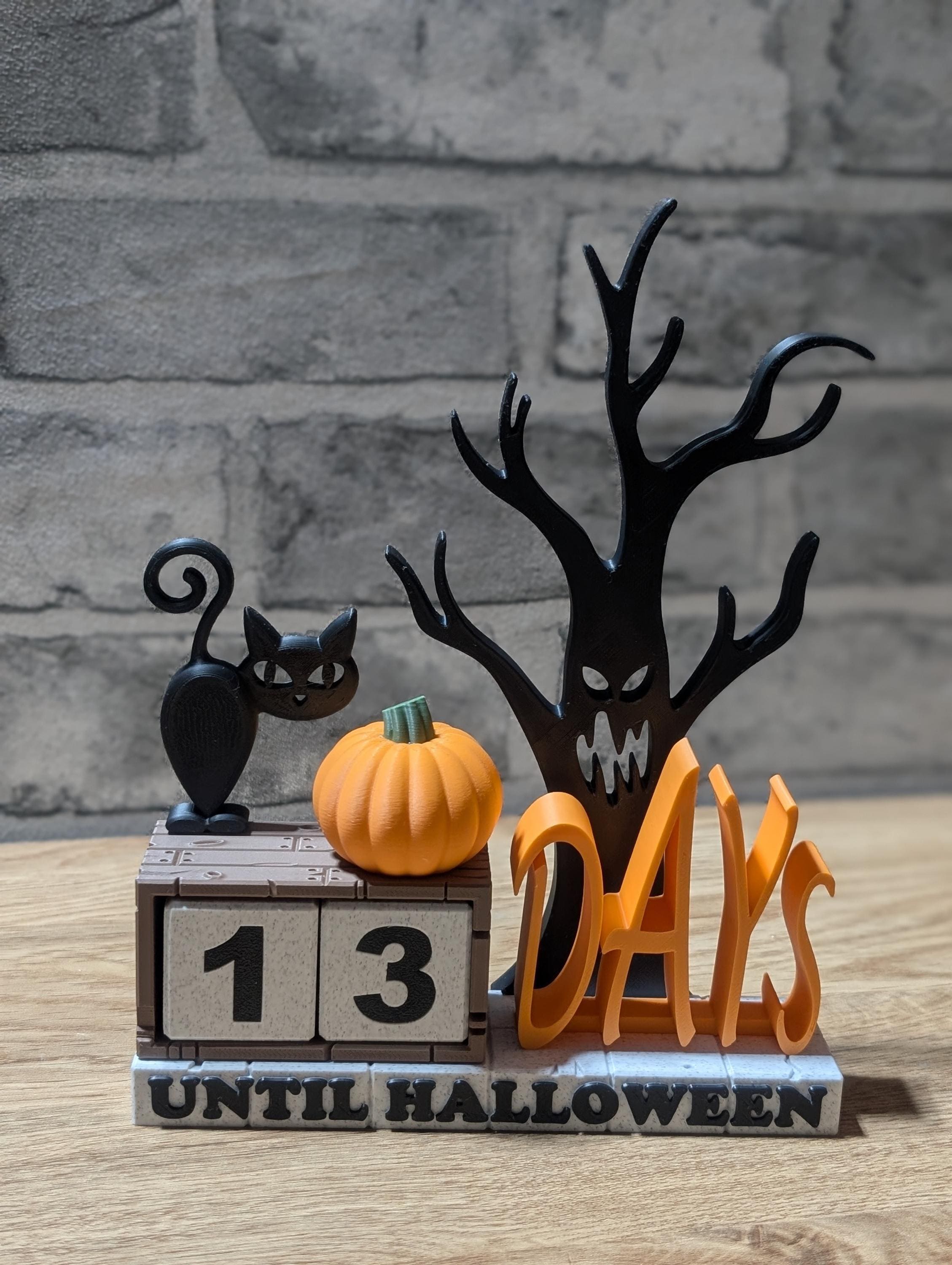 Halloween countdown calendar | spooky decor | seasonal decoration | black cat | days until