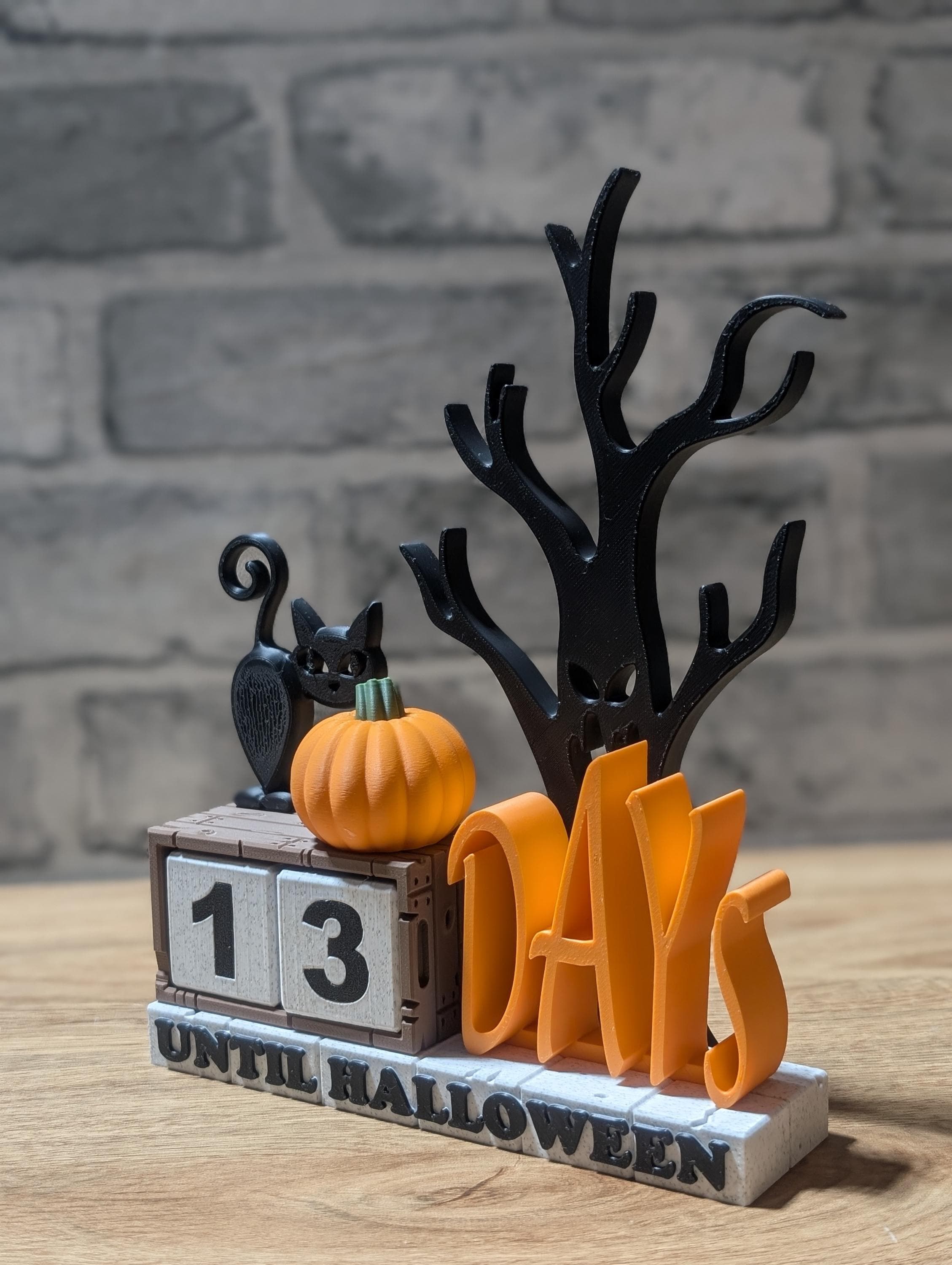 Halloween countdown calendar | spooky decor | seasonal decoration | black cat | days until