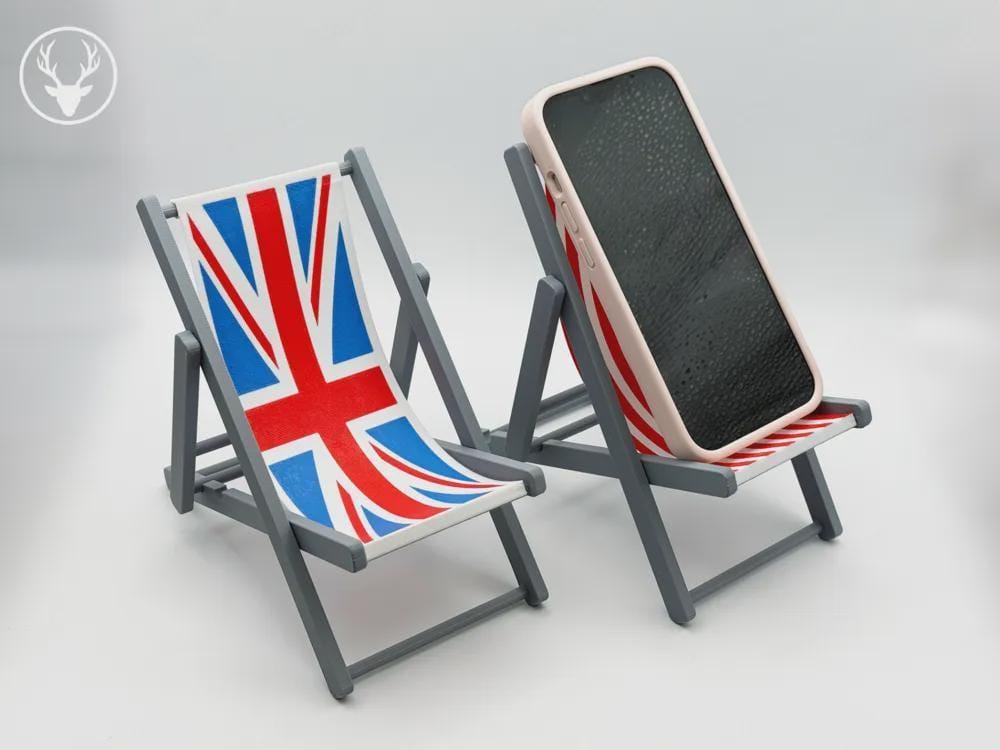 Union jack | deck chair | phone holder | mobile stand for desk | red white blue