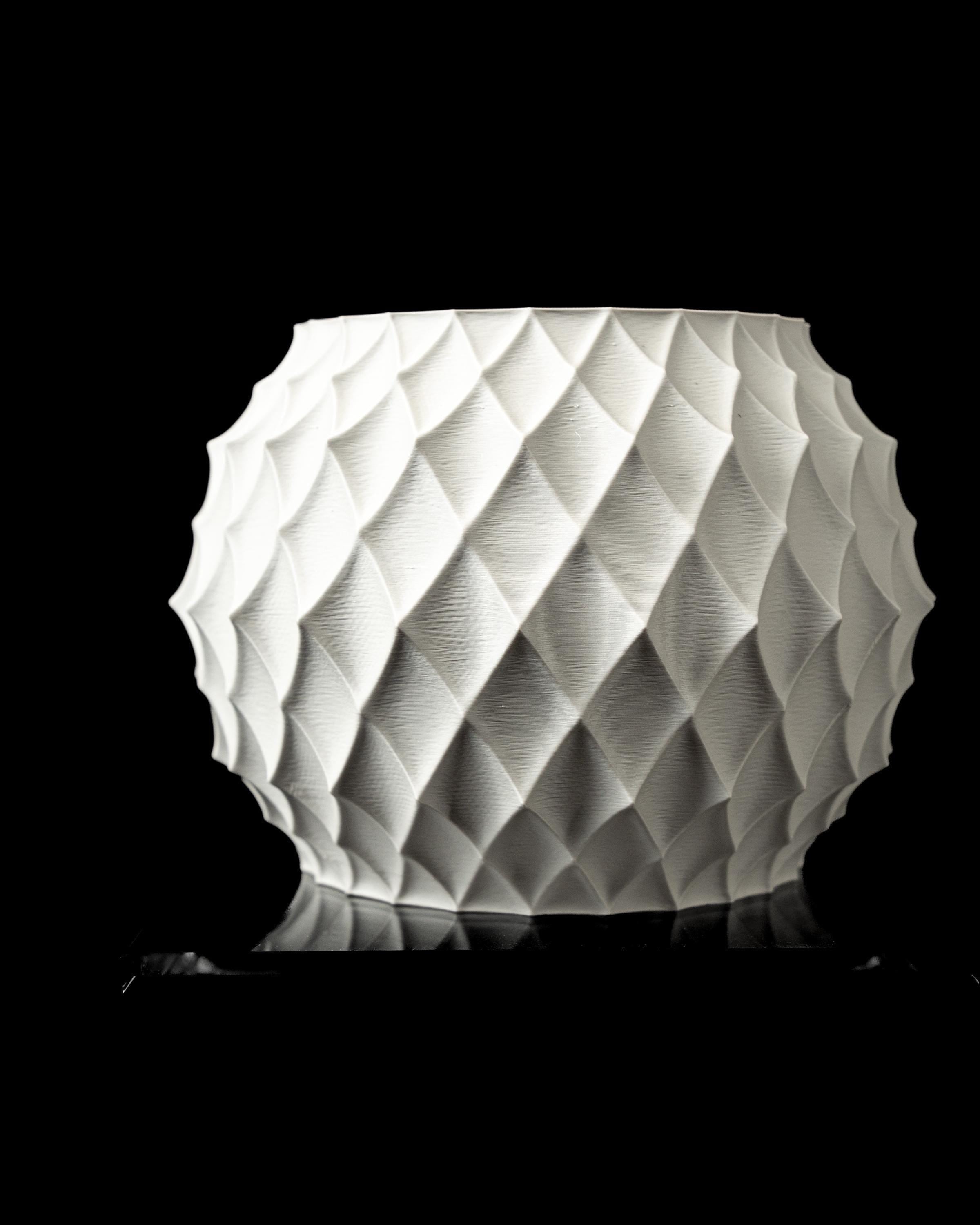 3d printed geometric plant pot: modern diamond texture with drainage