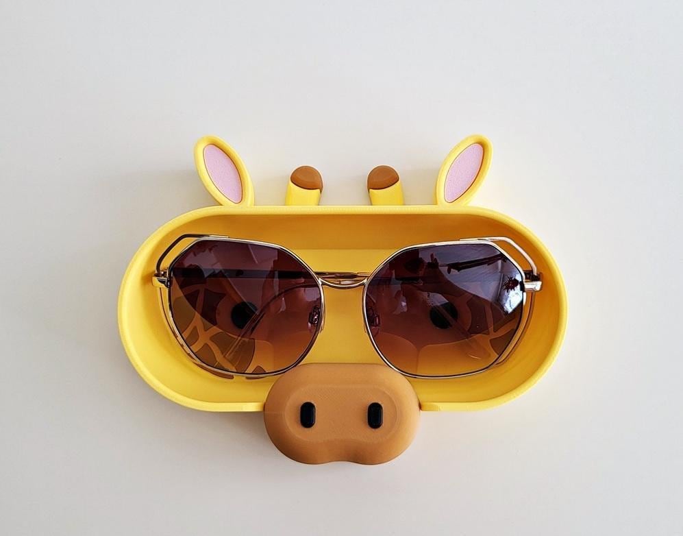 Safari animal glasses holder lion monkey giraffe eyewear stand uk seller