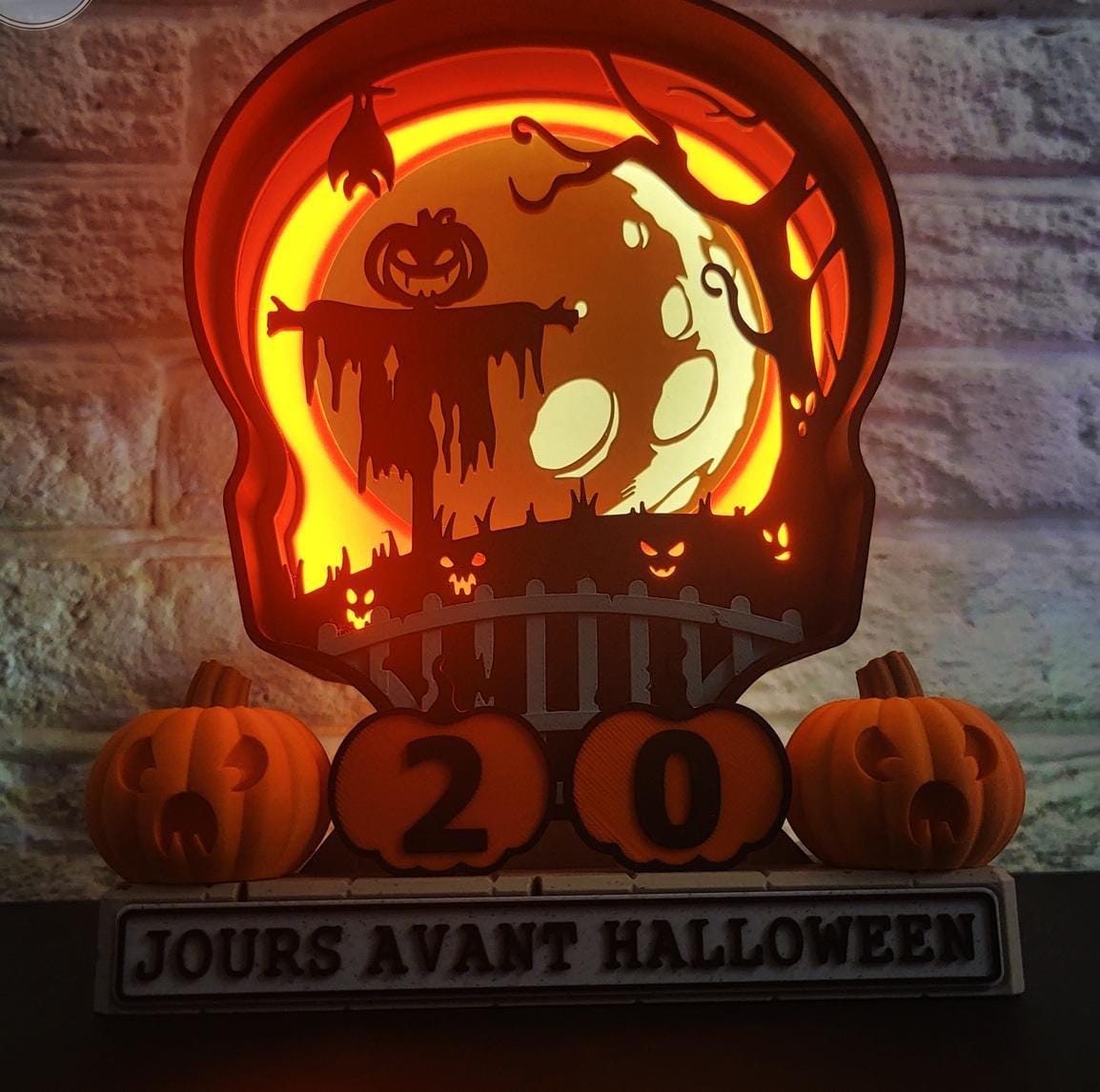 Scarecrow halloween countdown | spooky decor | uk made