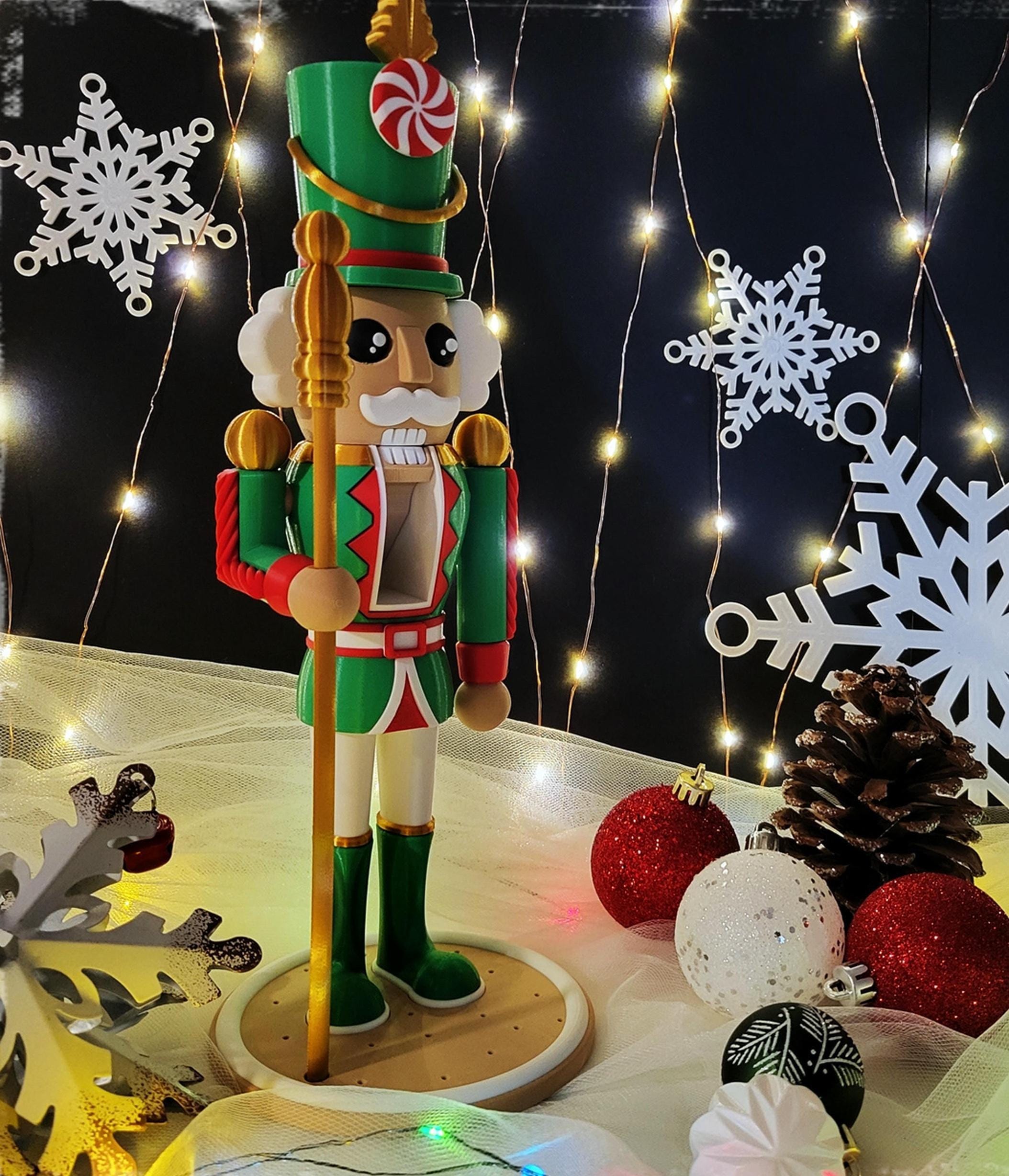Large christmas nutcracker figure | traditional festive soldier | movable mouth | xmas decoration
