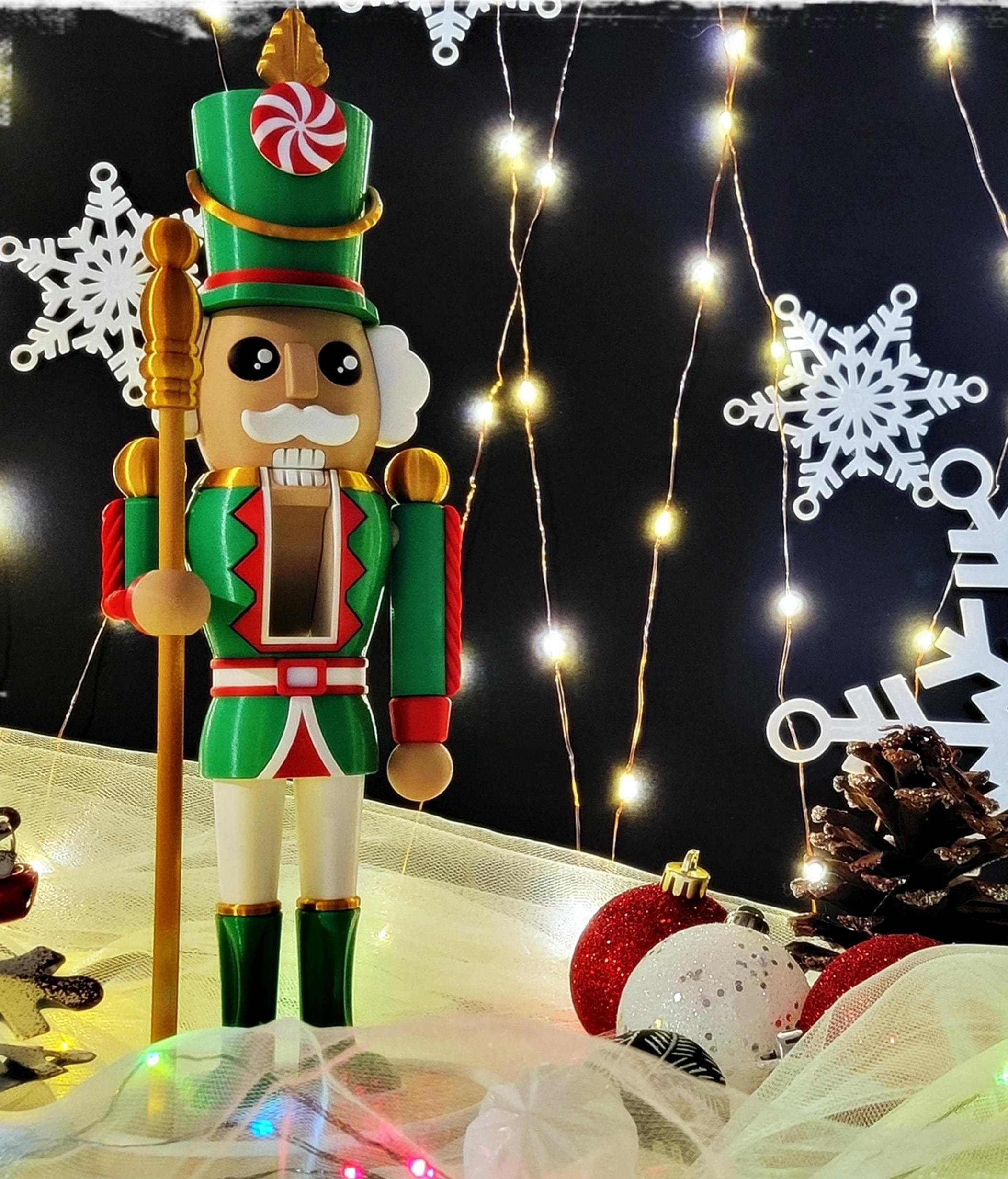 Large christmas nutcracker figure | traditional festive soldier | movable mouth | xmas decoration