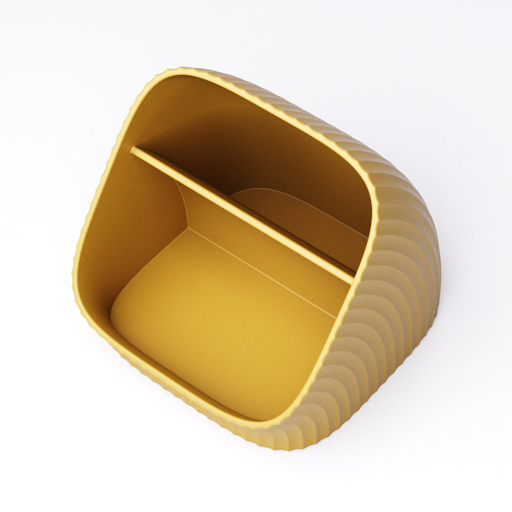 Ripple desk organiser holding pens, pencils and keys